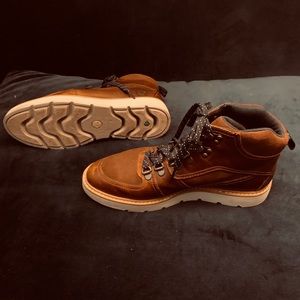 Timberland sensorflex- Water resistant!
